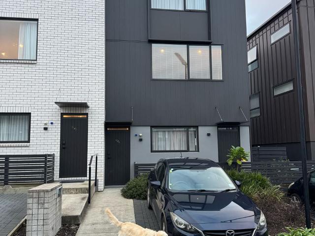 Apartment for rent in Limeburners Bay, Upper Harbour