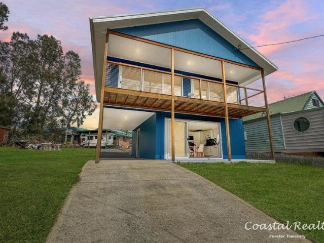 House for sale in Coomba Park, New South Wales