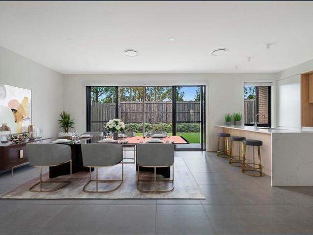 Townhouse for rent in Sydney, New South Wales