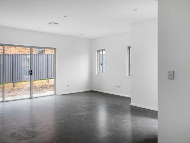 Townhouse for rent in Sydney, New South Wales
