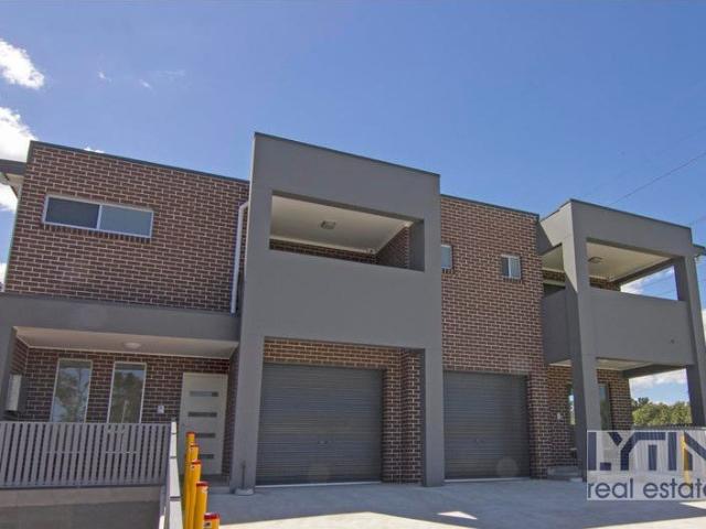 Duplex for rent in Campsie, Sydney