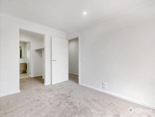Townhouse for rent in Camerons Creek, Victoria