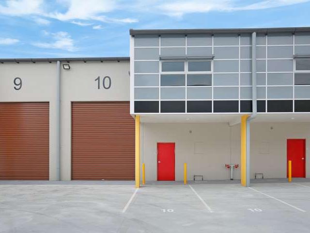 Warehouse for rent in Wollongong West, New South Wales