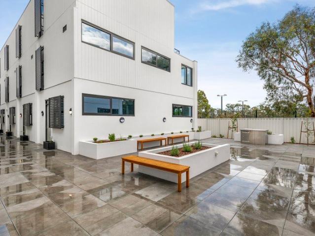 Townhouse for sale in Camerons Creek, Victoria