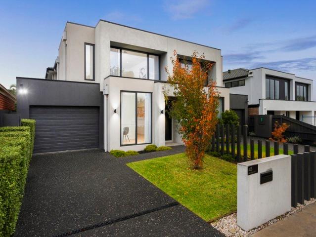 Townhouse for sale in Camerons Creek, Victoria