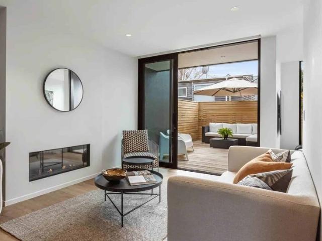 Townhouse for rent in Westmere, Oroua County