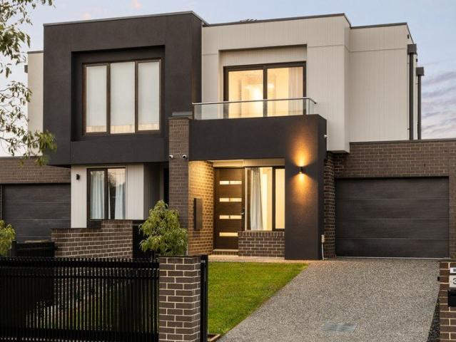 Townhouse for sale in Camerons Creek, Victoria