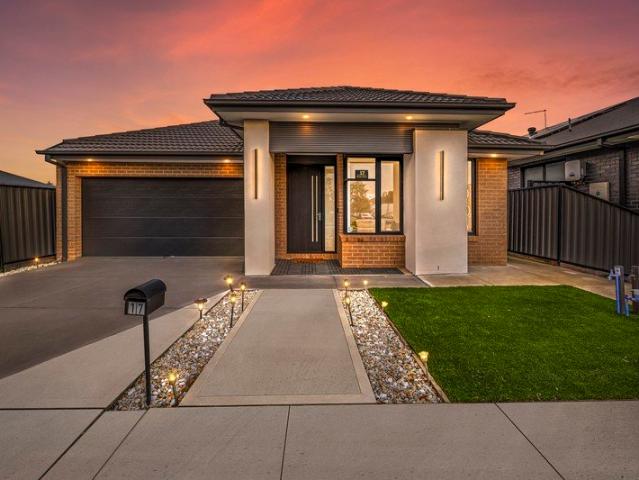 House for sale in Highlands, Melbourne