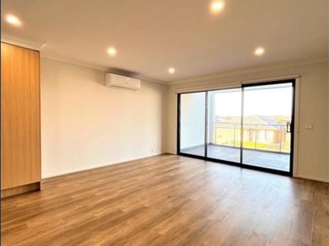 Townhouse for rent in Camerons Creek, Victoria