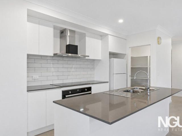 House for sale in Chambers Flat, Greater Brisbane