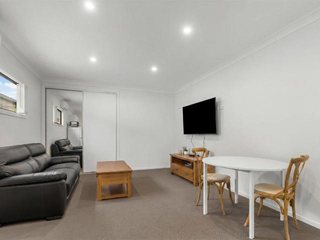 Granny Flat for rent in Aspley, City of Brisbane