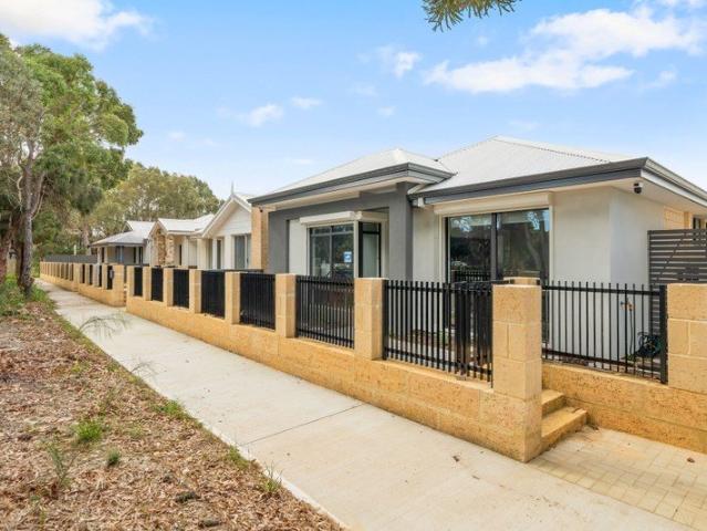 House for sale in Parklands, Western Australia