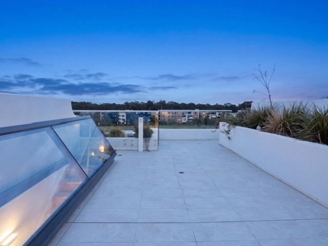 Apartment for rent in Rouse Hill, Sydney