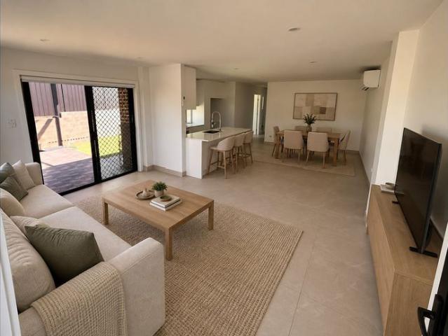 House for rent in Edensor Park, Sydney