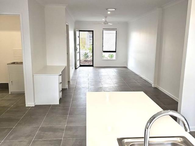Townhouse for rent in Toombul, Queensland