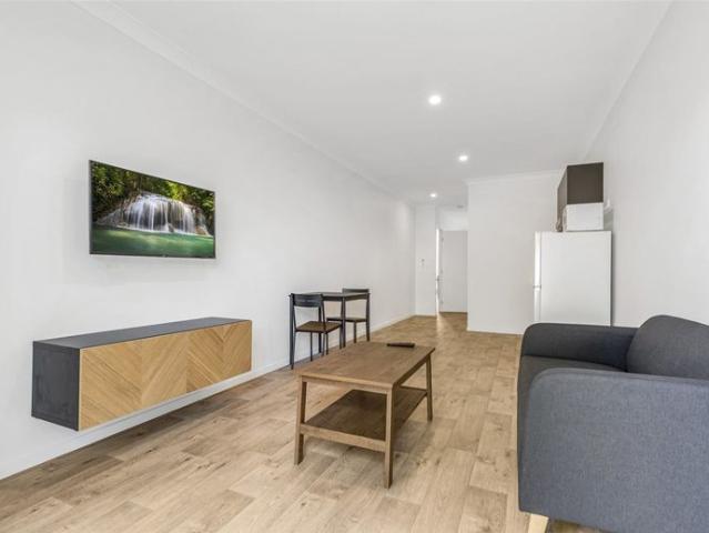 Granny Flat for rent in Toombul, Queensland