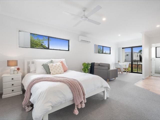 Granny Flat for rent in Toombul, Queensland