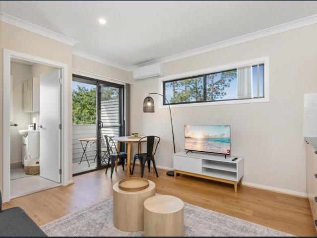 Granny Flat for rent in Toombul, Queensland