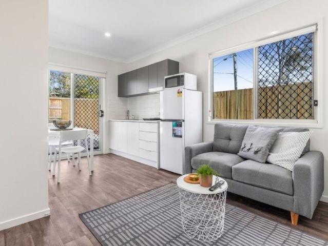 Granny Flat for rent in Toombul, Queensland