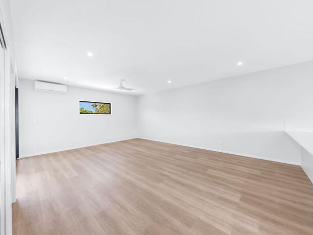 Townhouse for rent in Kings Creek, Queensland