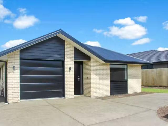 House for rent in Chaslands, Canterbury