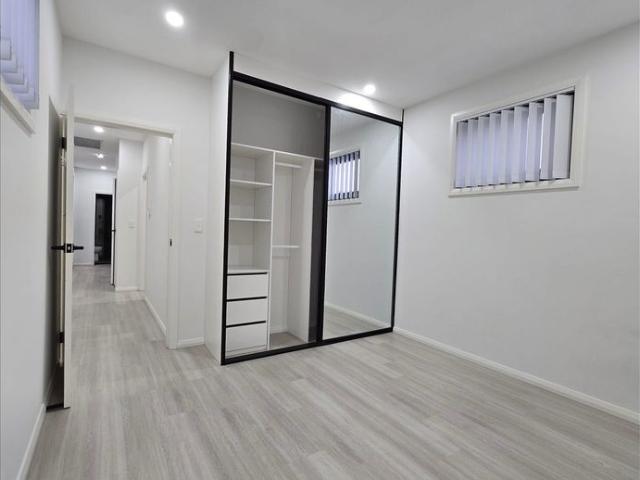 Townhouse for rent in Sydney, New South Wales
