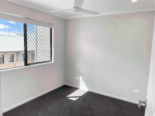 Townhouse for rent in Toombul, Queensland