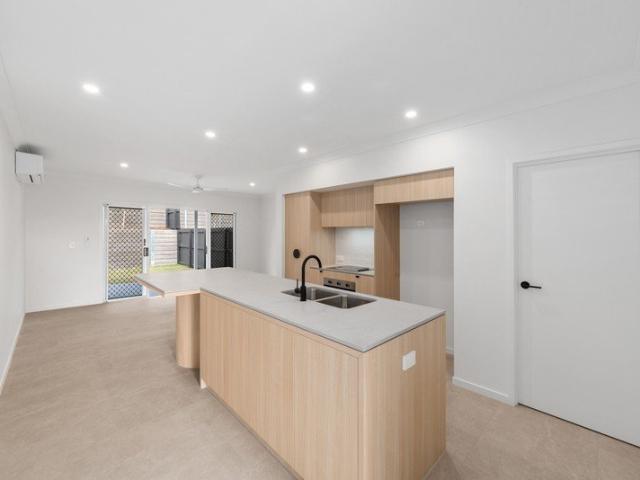 Townhouse for sale in Toombul, Queensland