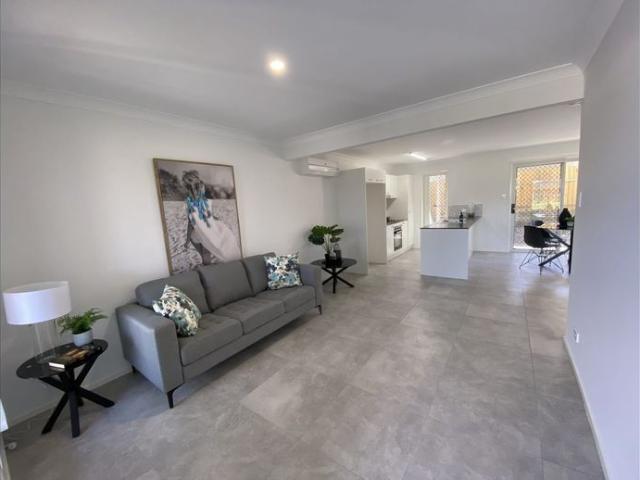 Townhouse for rent in Toombul, Queensland