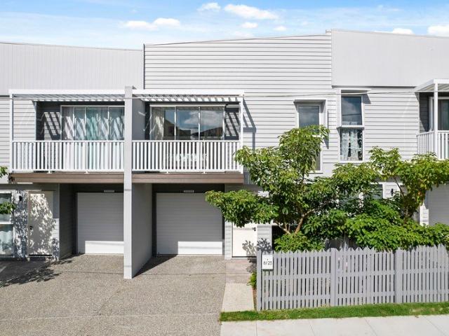 Townhouse for sale in Toombul, Queensland