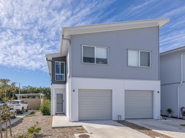 Townhouse for sale in Toombul, Queensland