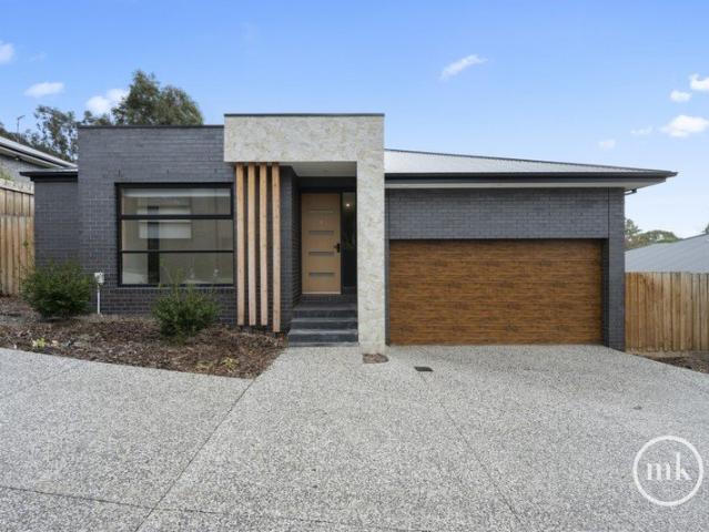 Townhouse for rent in Camerons Creek, Victoria