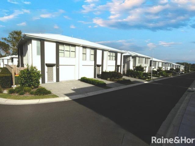 Townhouse for rent in Toombul, Queensland