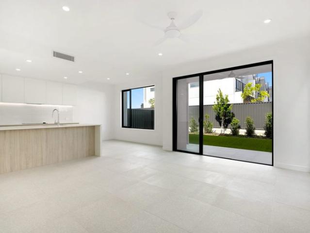 Townhouse for rent in Fernbrook, Queensland