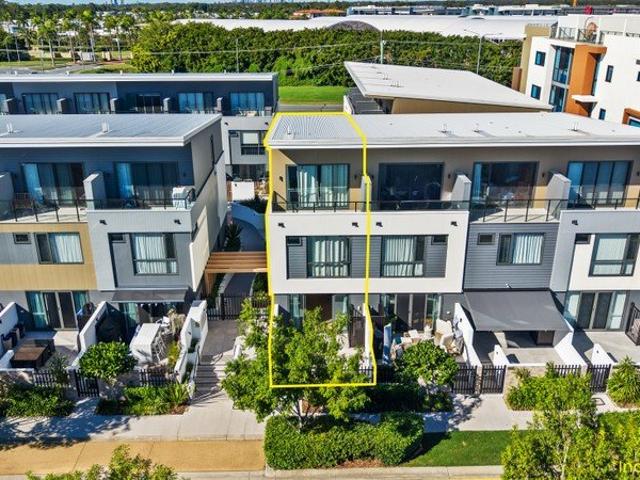 House for sale in Fernbrook, Queensland