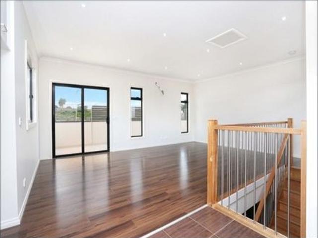 Townhouse for rent in Camerons Creek, Victoria