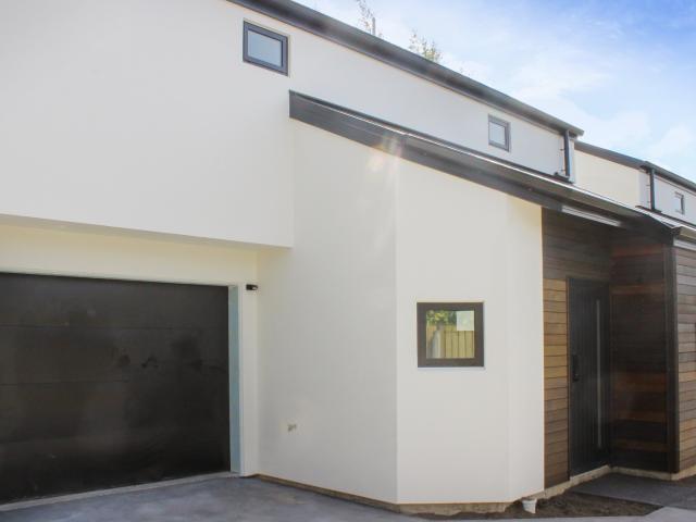 House for rent in Heathcote, Canterbury