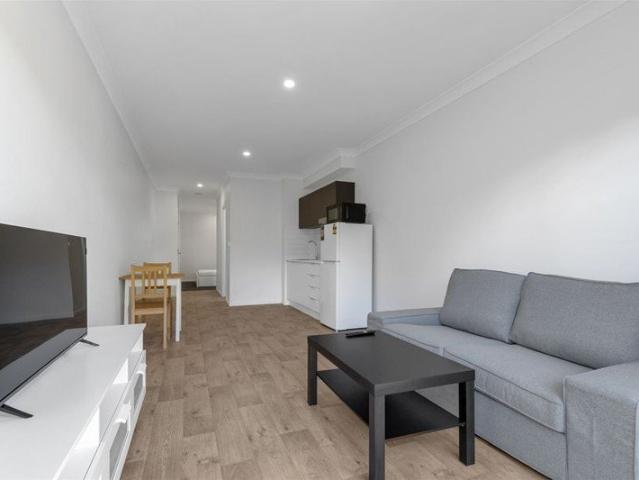 Granny Flat for rent in Toombul, Queensland