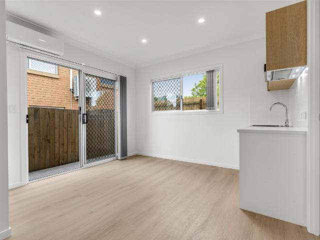 Granny Flat for rent in Toombul, Queensland