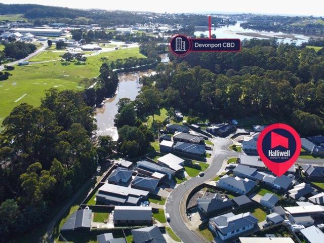 Villa for sale in Devonport, Tasmania