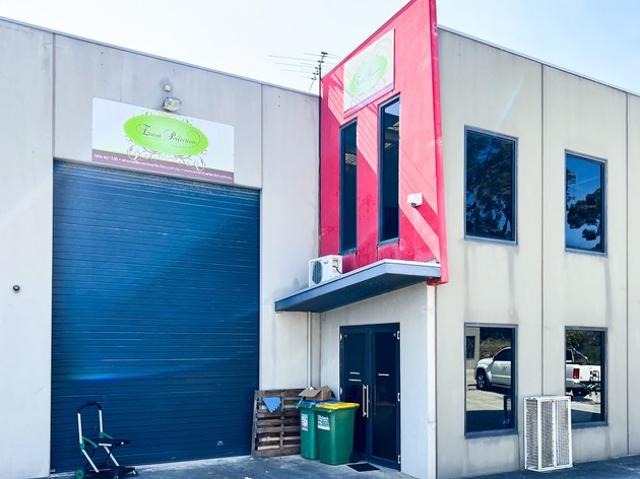 Warehouse for rent in Camerons Creek, Victoria