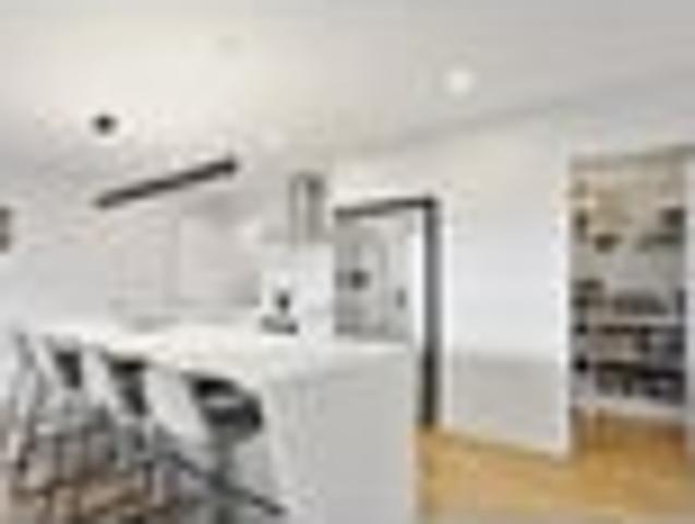 House for sale in Chaslands, Canterbury