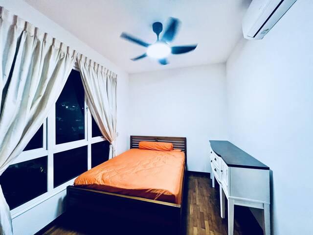 Room for rent
