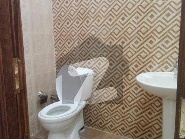 Building for sale in Rawalpindi, Islamabad Capital Territory