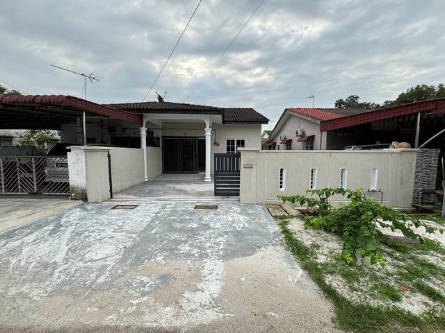 Residential House for sale in Perak, Batu Gajah
