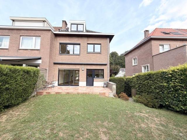 Maison location à Sint-pieters-woluwe, Bruxelles