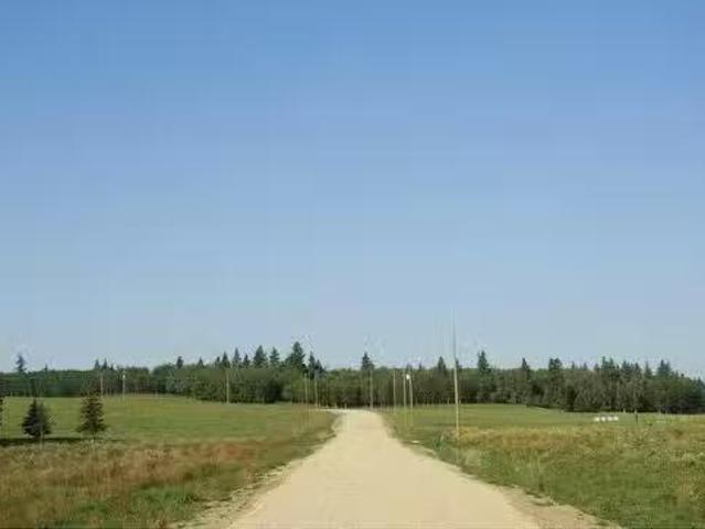 House for sale in Alberta