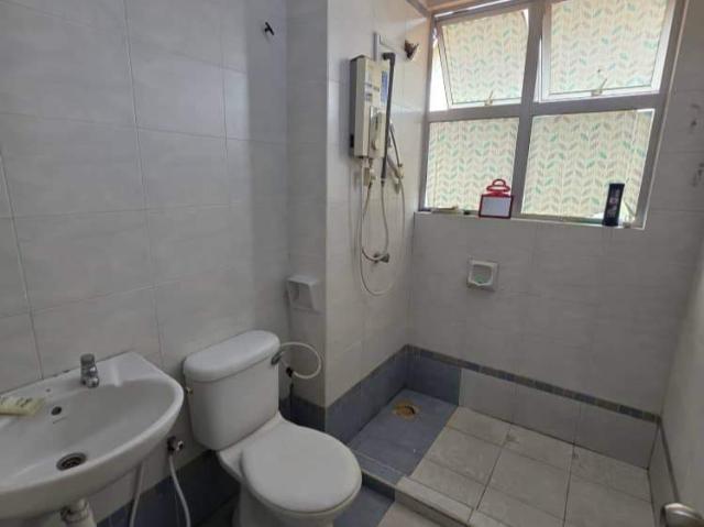 Room for rent in Country Heights Damansara, Kuala Lumpur