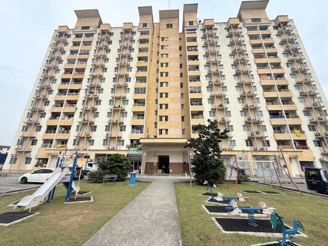 Apartment for sale in Petaling, Subang Jaya