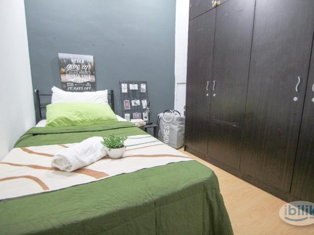 Room for rent in Petaling, Damansara Damai